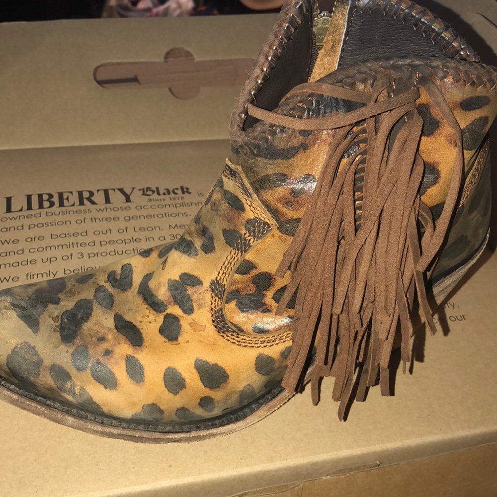 Liberty Black Chita Miel boots
